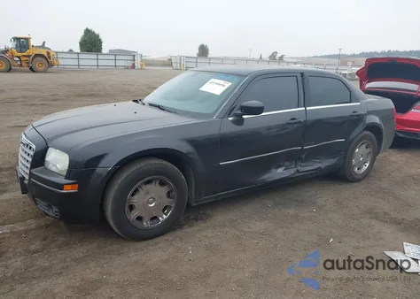 2006 Chrysler 300 Touring z USA, uszkodzony, nr VIN 2C3LA53G96H206779